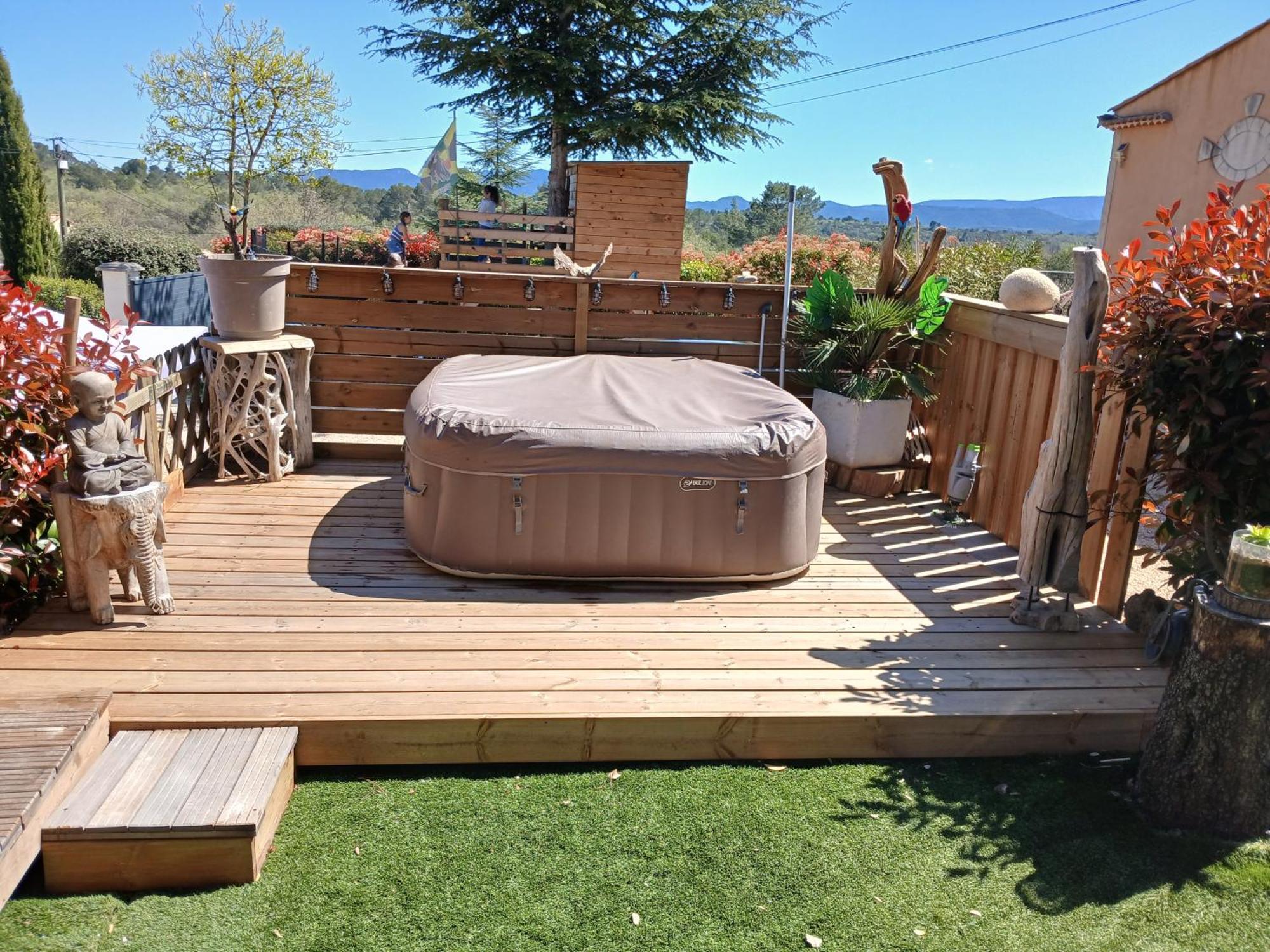 Villa 4 Chambres Avec Jacuzzi Saint-Maximin-la-Sainte-Baume Exterior photo